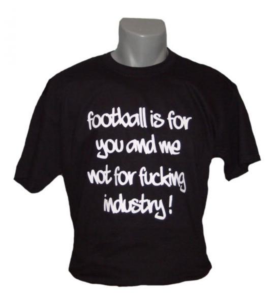 T-Shirt Football is for you and me schwarz